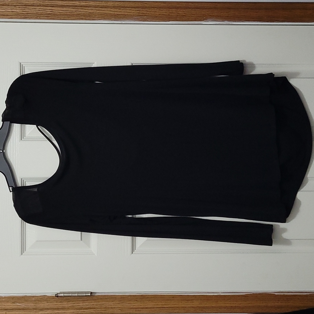 Elegant Black Long Sleeve Deep Back